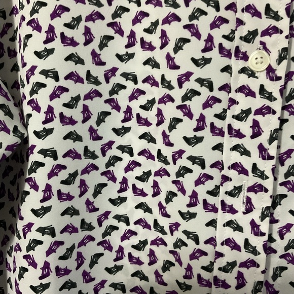 Ellen Tracy Shoe Print Blouse - Picture 5 of 5